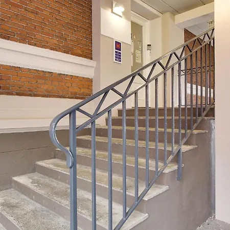 Gulle Hotel 2*
